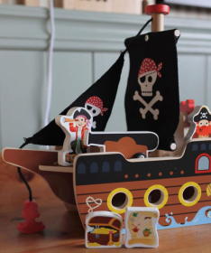 Tooky Toy drvena igračka piratski brod 9 elemenata - A081827