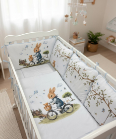 Deksi komplet posteljina za krevetac za bebe Zeka na bicikli Plava