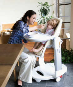 Peg Tatamia Follow Me hranilica za bebe Sage