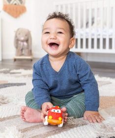 Infantino gumeni Autići za bebe 1 komad