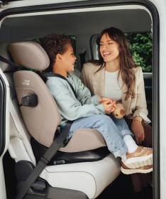 Britax Romer SAFEFIX i-Size auto sedište za decu 100-150 cm Deep Black