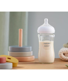 Avent set natural response staklene flasice sa varalicom SCD878/11
