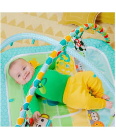 Bright Starts podloga za igru bebe Grip & Kick Soccer - SKU17165
