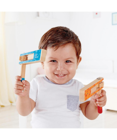 Hape čegrtaljka drvena igračka za decu 1 komad E1505