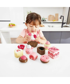 Hape drvene namirnice Strawberry Dessert Set 16 elemenata E3194