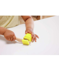 Hape toster Ding & Pop-up igračka za decu 15 delova E3215