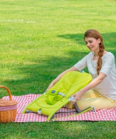 Chicco lezaljka za bebe Balloon Summer Green - zelena