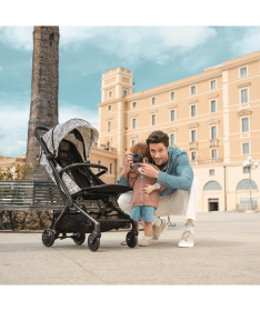 Kinderkraft Pilot 2 kolica za decu Bizuu Lunar Black