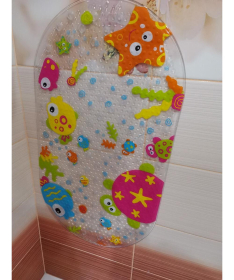 PLAYTIME neklizajuća podloga za kupanje 69x39 cm Kornjača i drugari