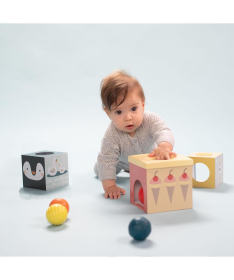 Taf Toys edukativne kocke za bebe North Pole Ball Drop Stacker 22114075 22114075