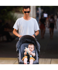 Taf Toys zvečka za bebe Zvezda 22114104